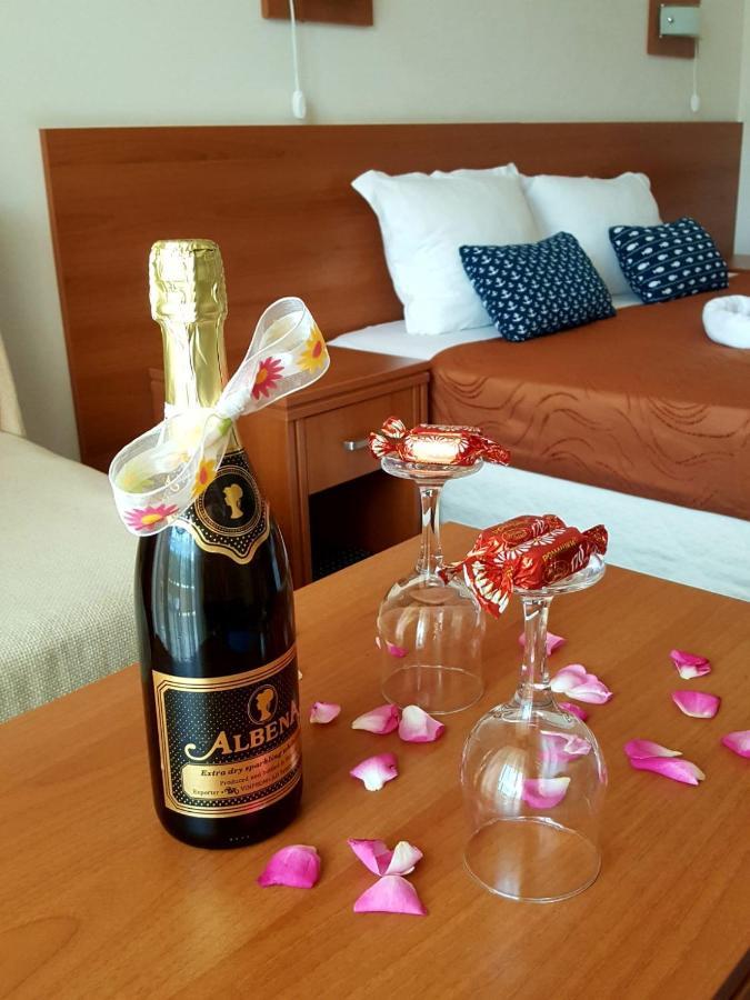 Hotel Liani サニービーチ エクステリア 写真