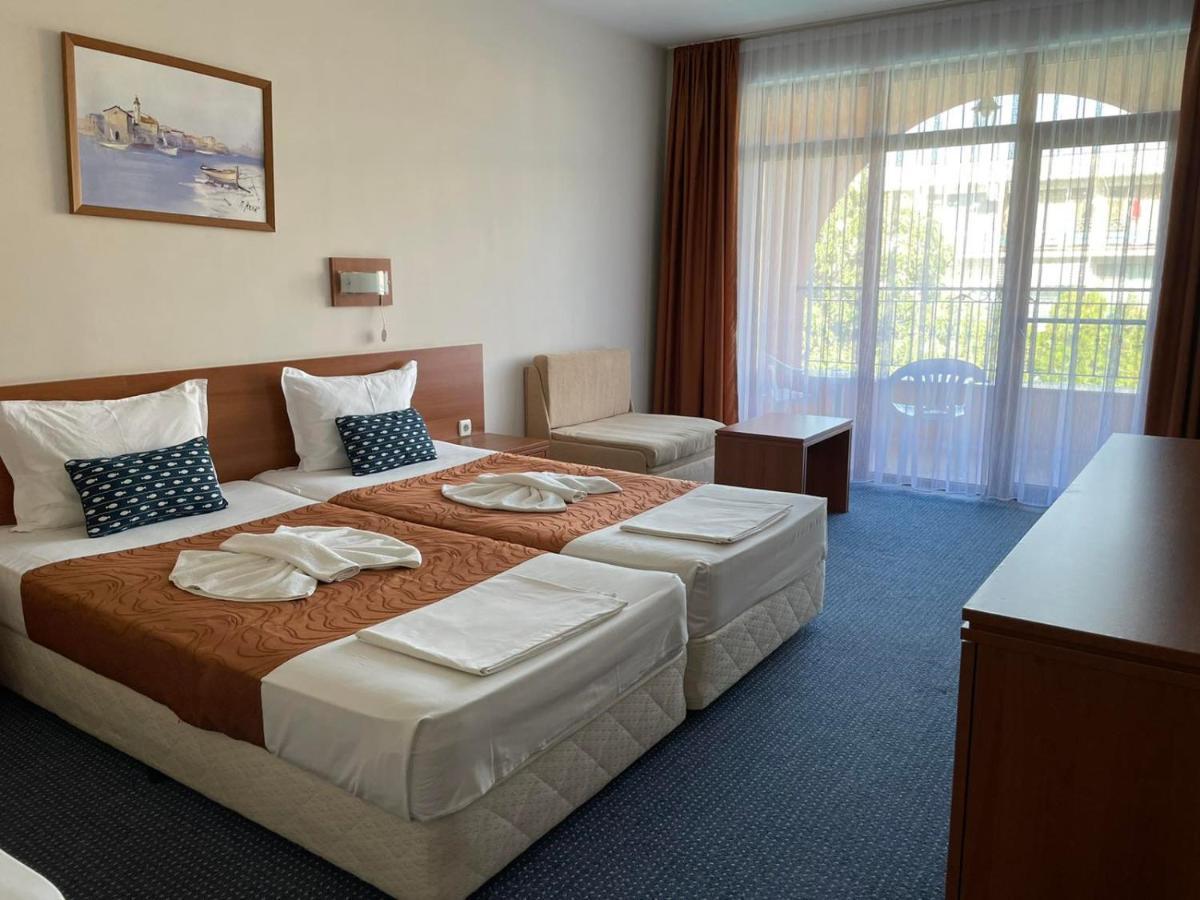 Hotel Liani サニービーチ エクステリア 写真