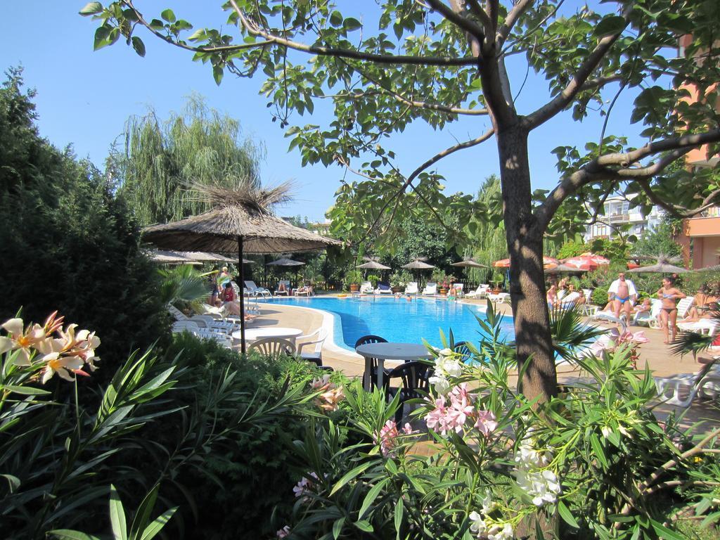 Hotel Liani サニービーチ エクステリア 写真